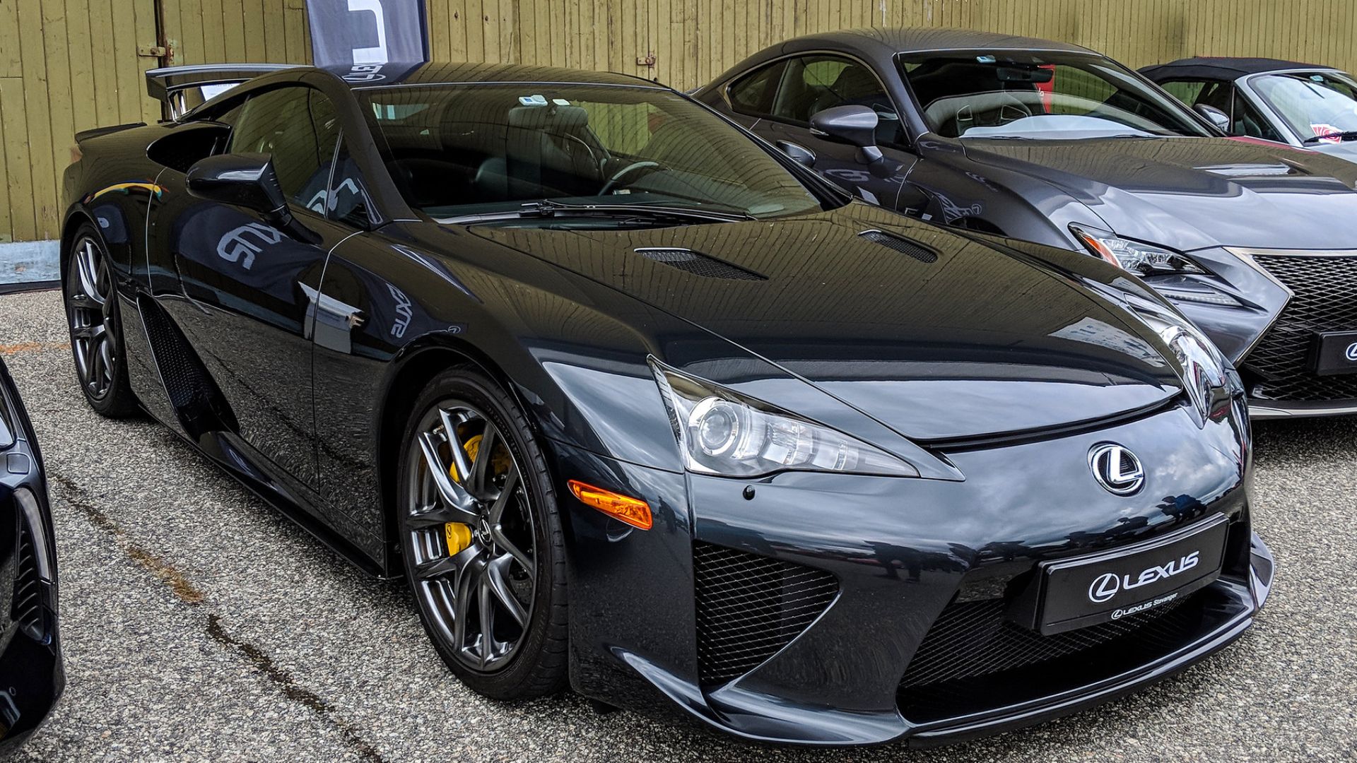 File:Lexus LFA 2012.jpg