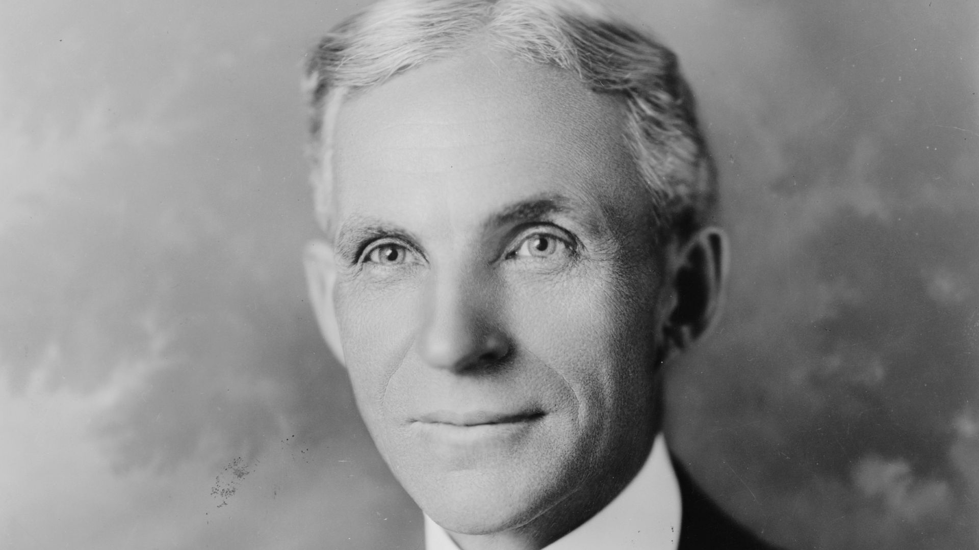 File:Henry Ford 1919.jpg
