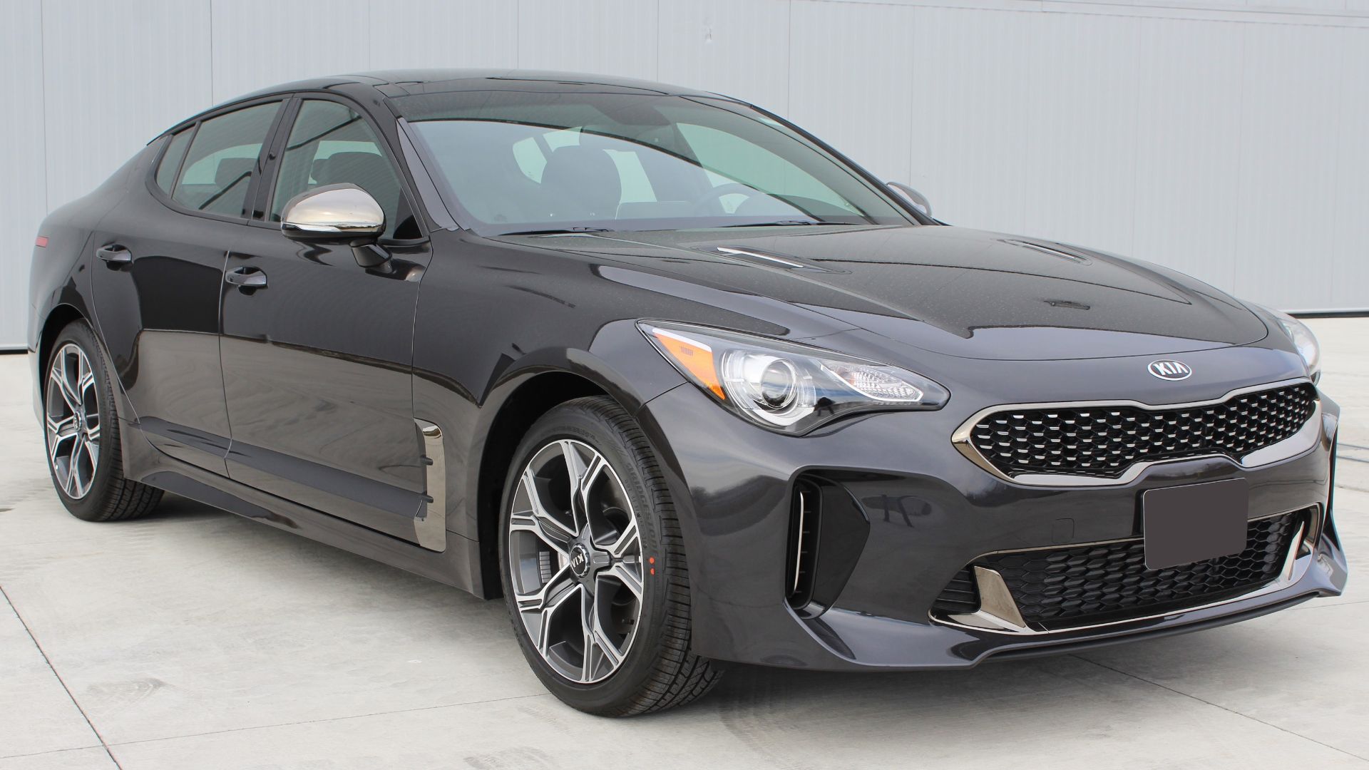 File:2020 Kia Stinger (United States) front view NHTSA.jpg