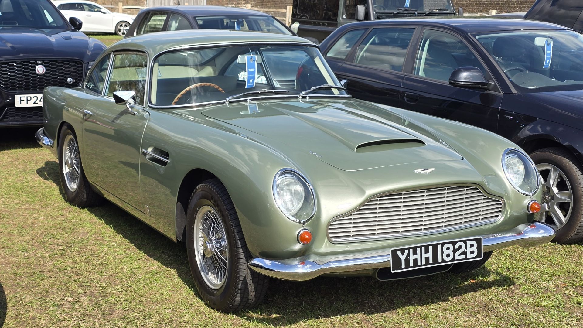 File:1964 Aston Martin DB5 HCC25.jpg