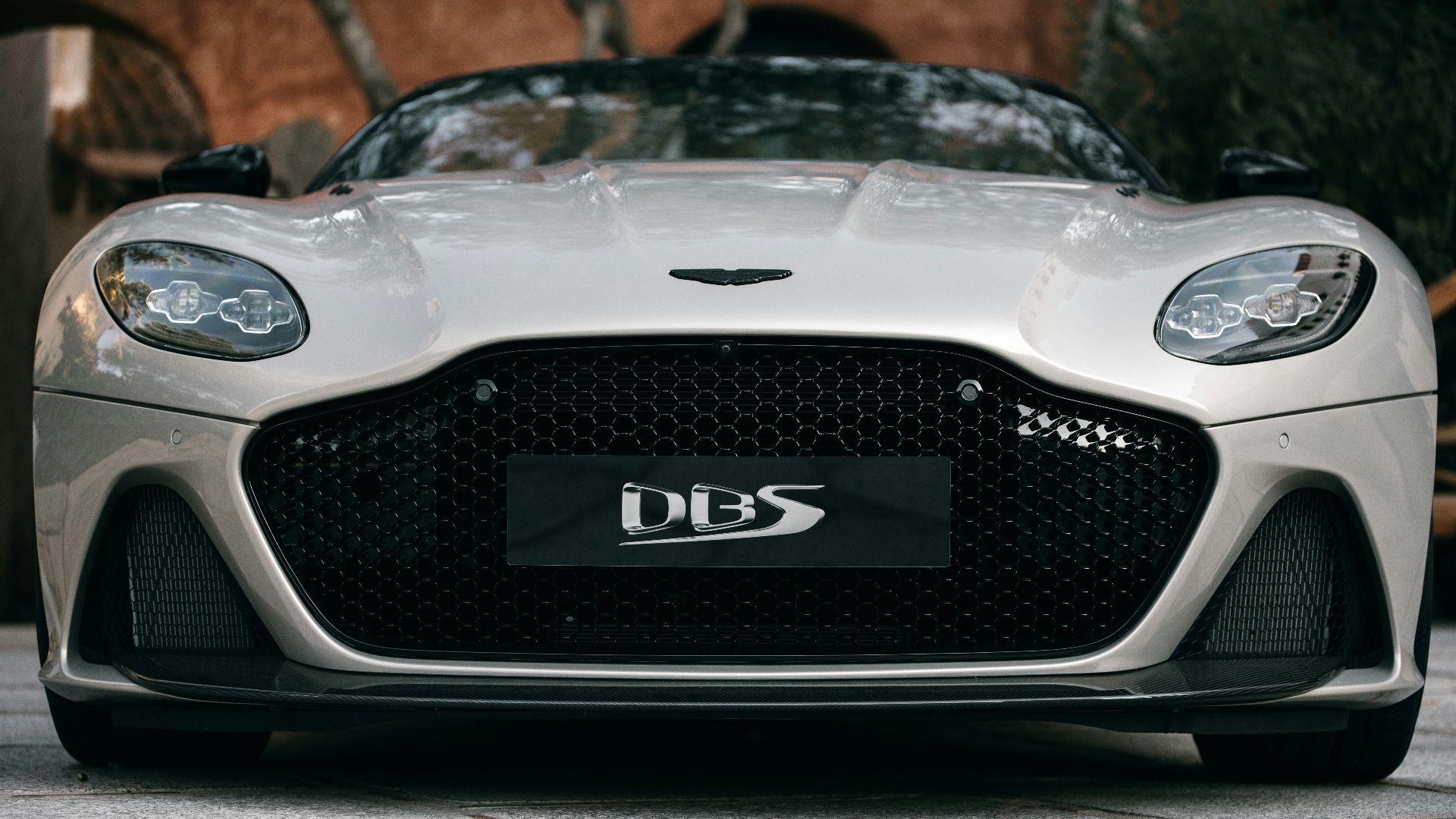 white and black porsche 911