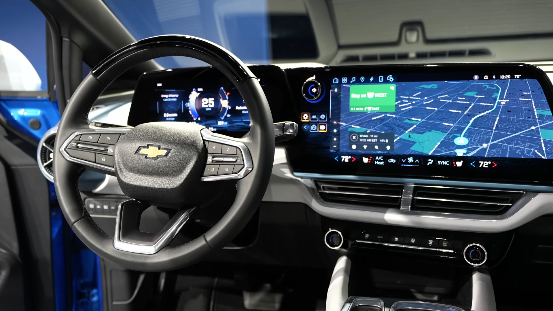 File:2024 Chevrolet Equinox EV AWD (United States) interior.png