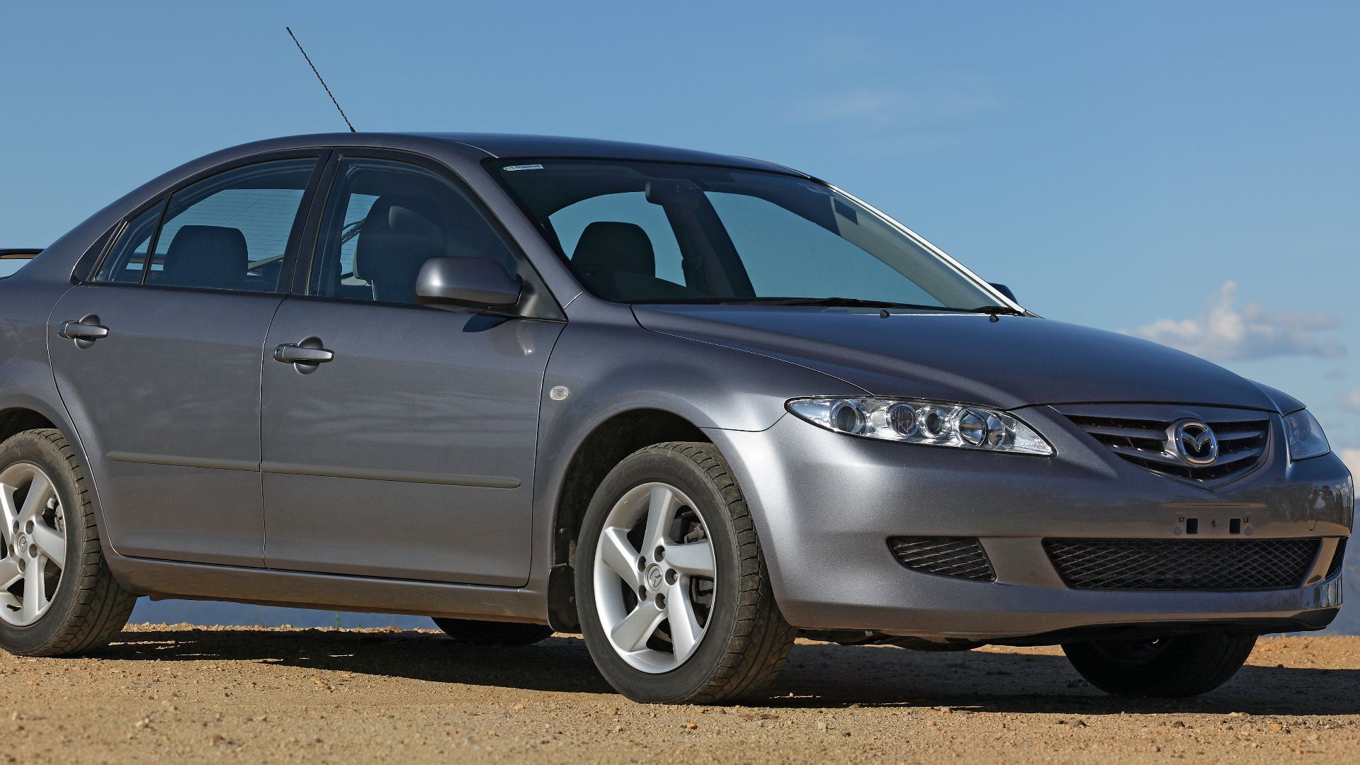 File:2003 Mazda 6 (GG) Classic hatchback 01.jpg
