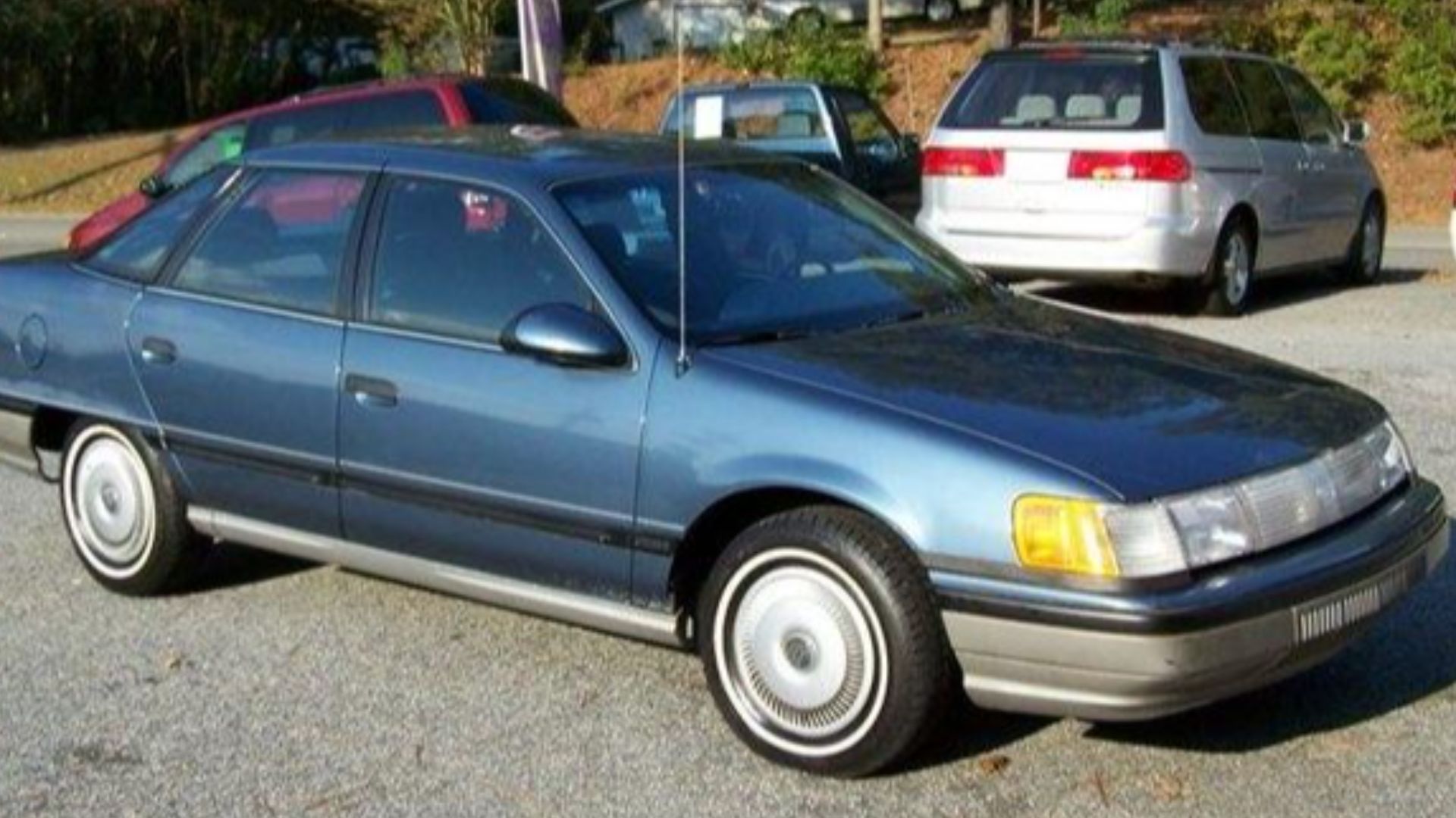 File:1st Generation Mercury Sable (1986).jpg
