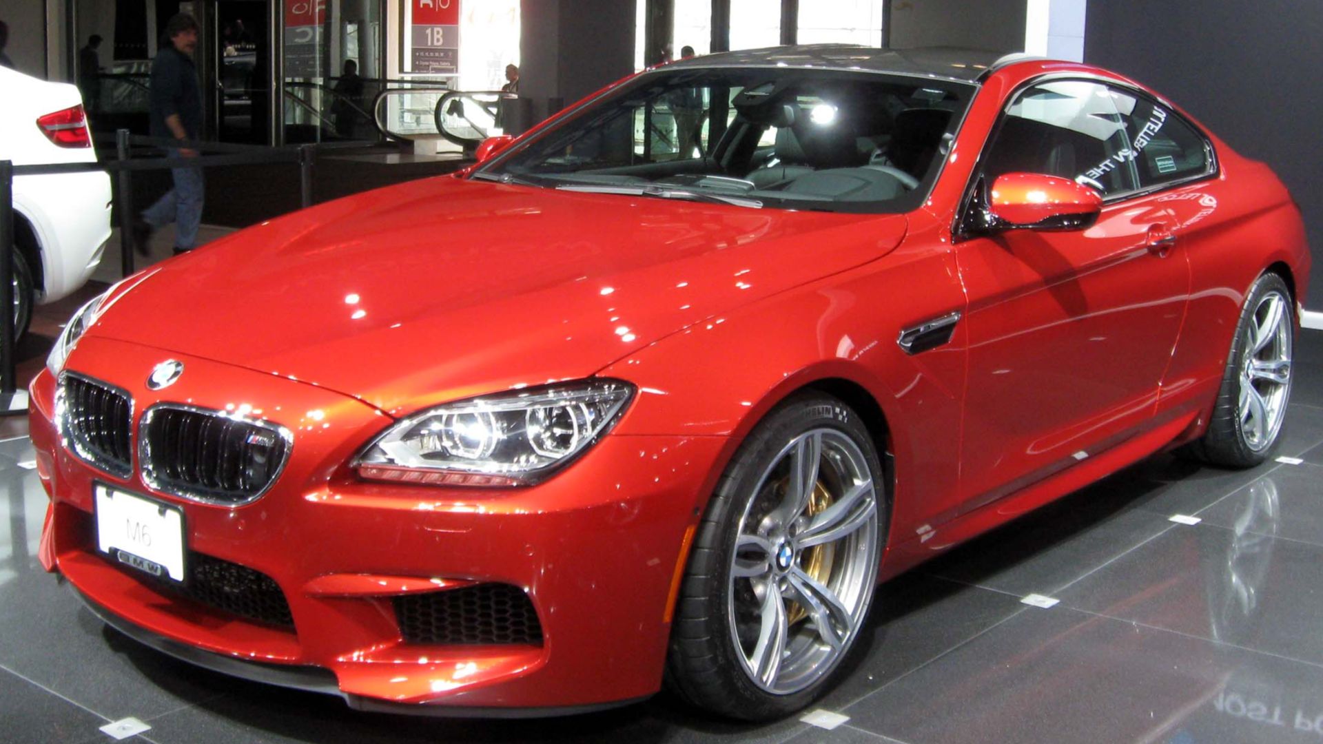 File:2013 BMW M6 coupe -- 2012 NYIAS.JPG