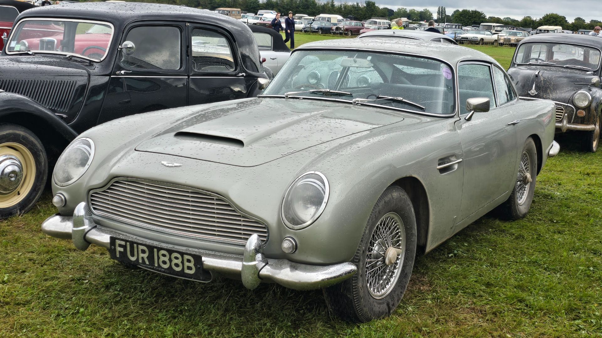 File:1964 Aston Martin DB5 Vantage Rev.jpg