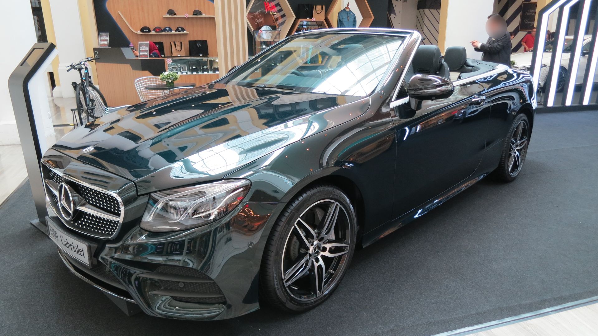 File:2019 Mercedes-Benz E-Class E 300 Cabriolet (9).jpg