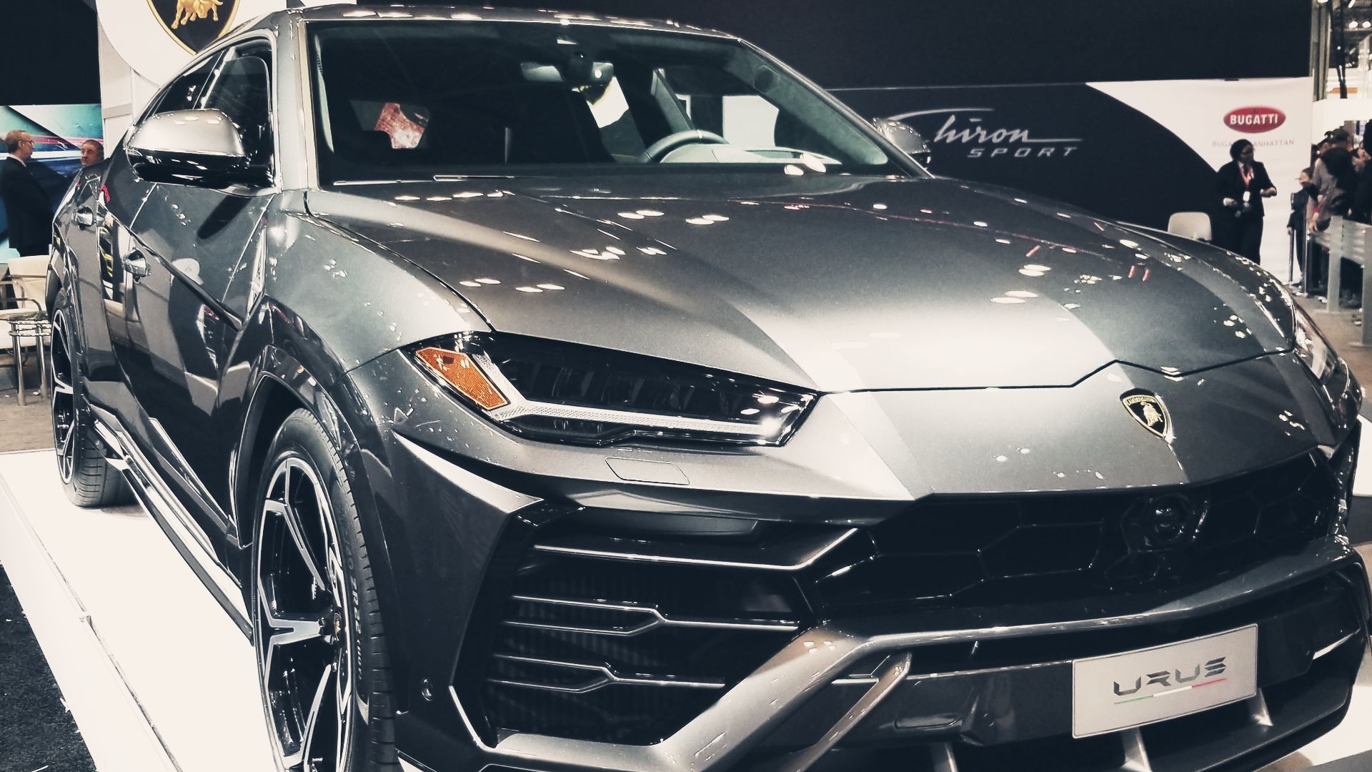 File:Lamborghini Urus (1).jpg