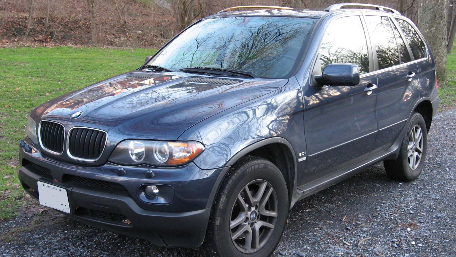 File:04-06 BMW X5.jpg