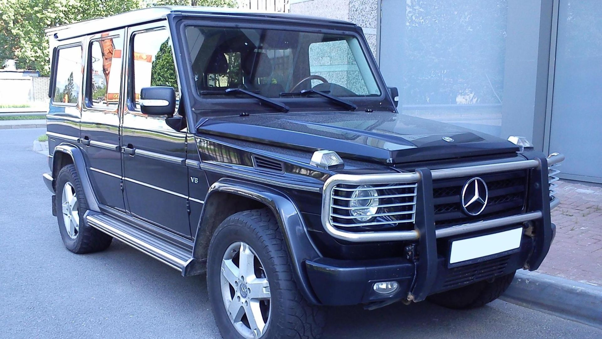 File:Mercedes-Benz G550 (1).jpg