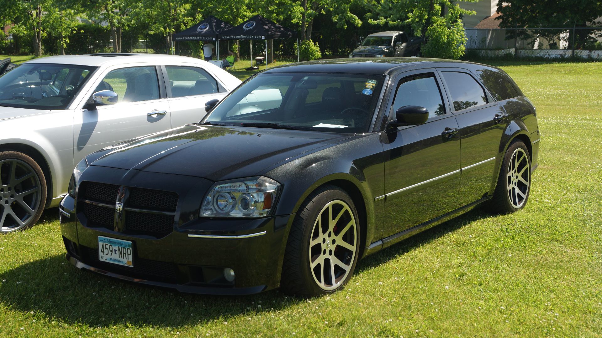 File:2007 Dodge Magnum SRT-8 (34740315130).jpg