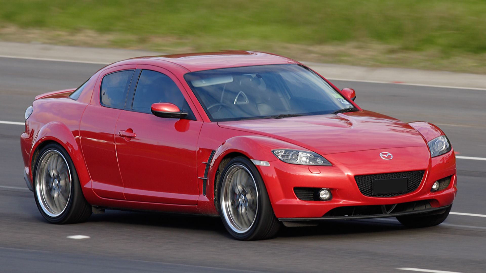 File:Mazda RX-8 on freeway.jpg
