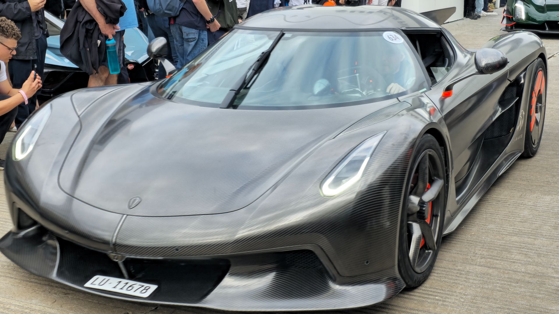 File:2024 Koenigsegg Jesko Absolut 2.jpg