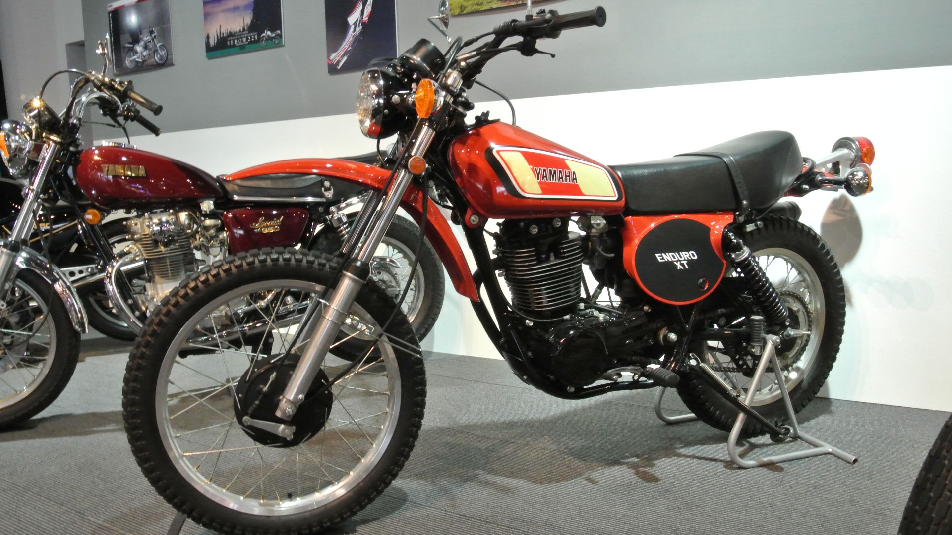 File:1976 Yamaha XT500.JPG