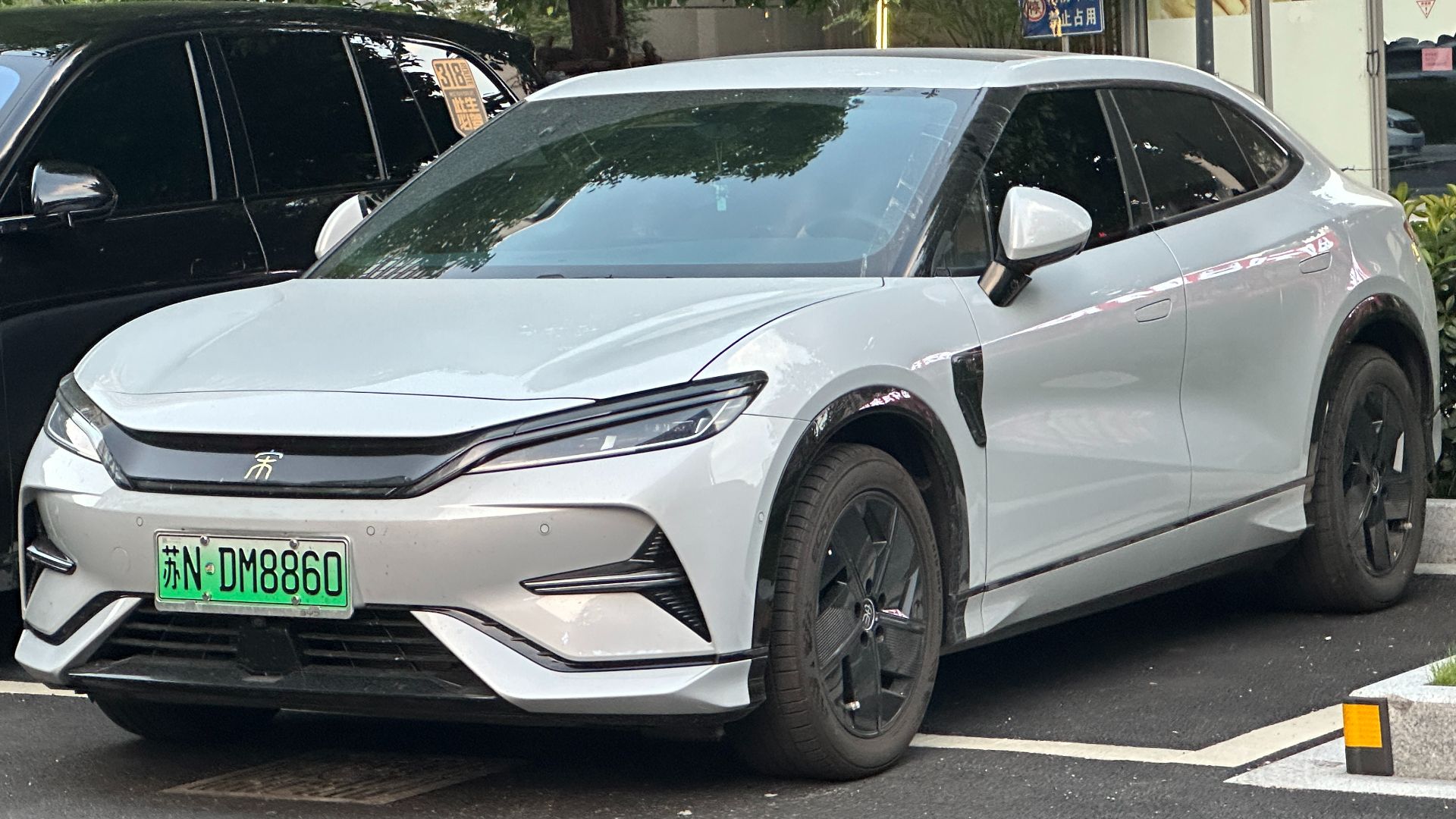 File:BYD Song L EV 001.jpg