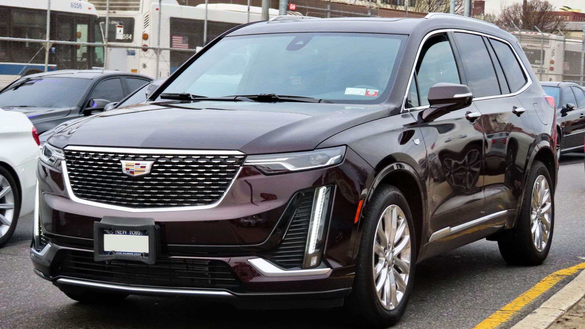 File:2020 Cadillac XT6 Premium Luxury AWD 3.6L, front 2.16.20.jpg