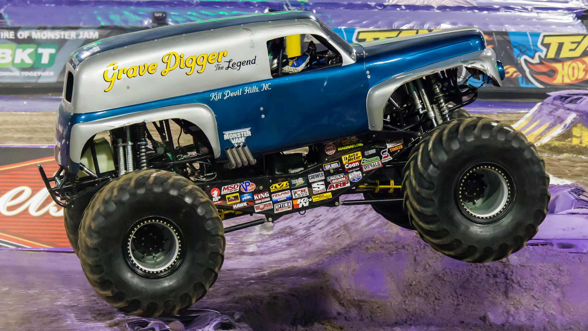 File:Grave Digger The Legend Monster Truck.jpg