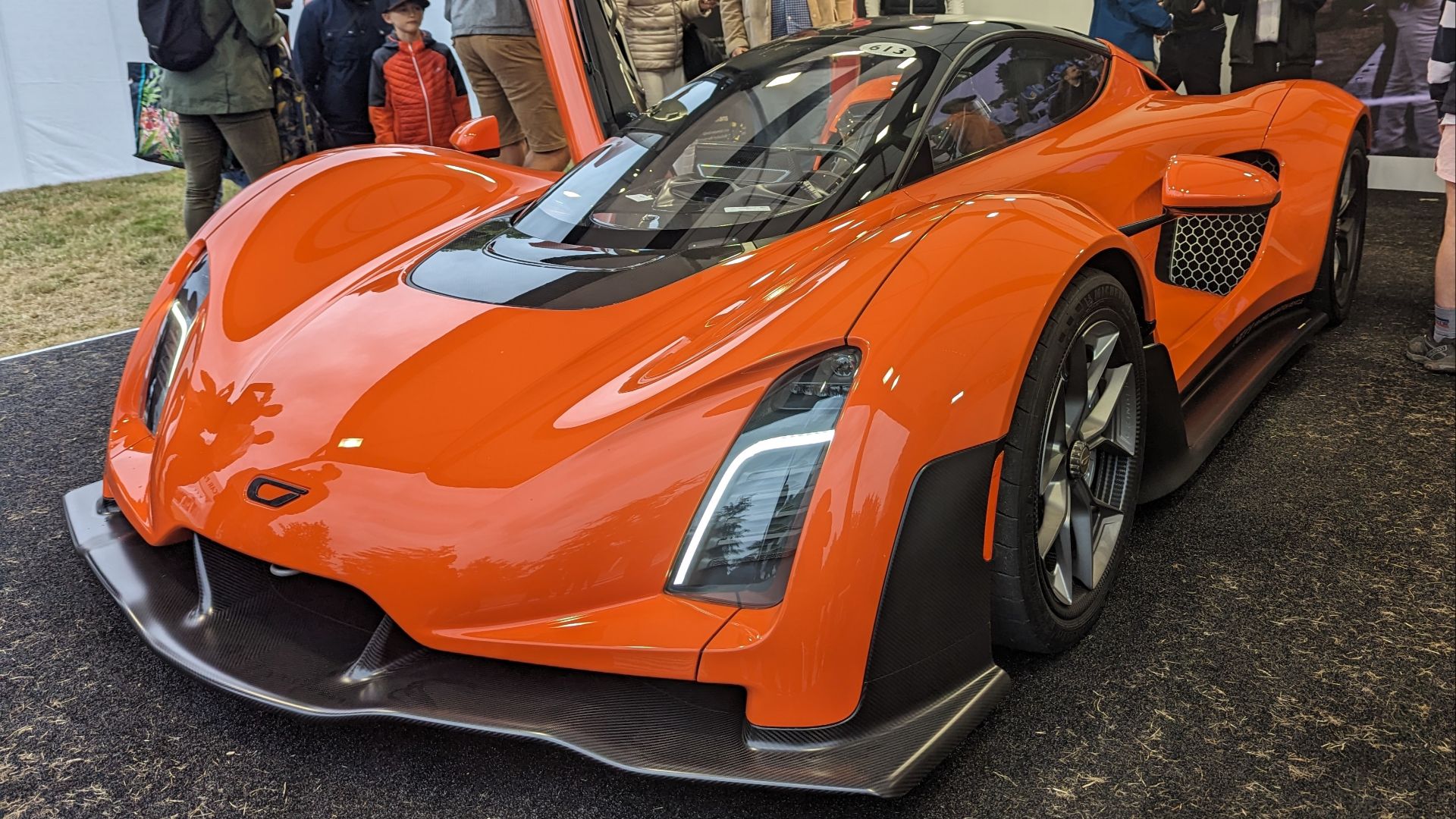 File:Czinger 21C V Max.jpg