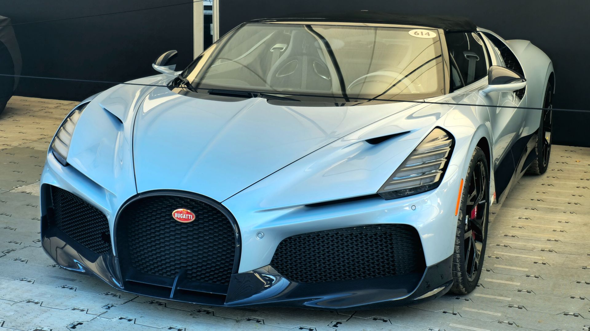 File:2024 Bugatti Mistral.jpg