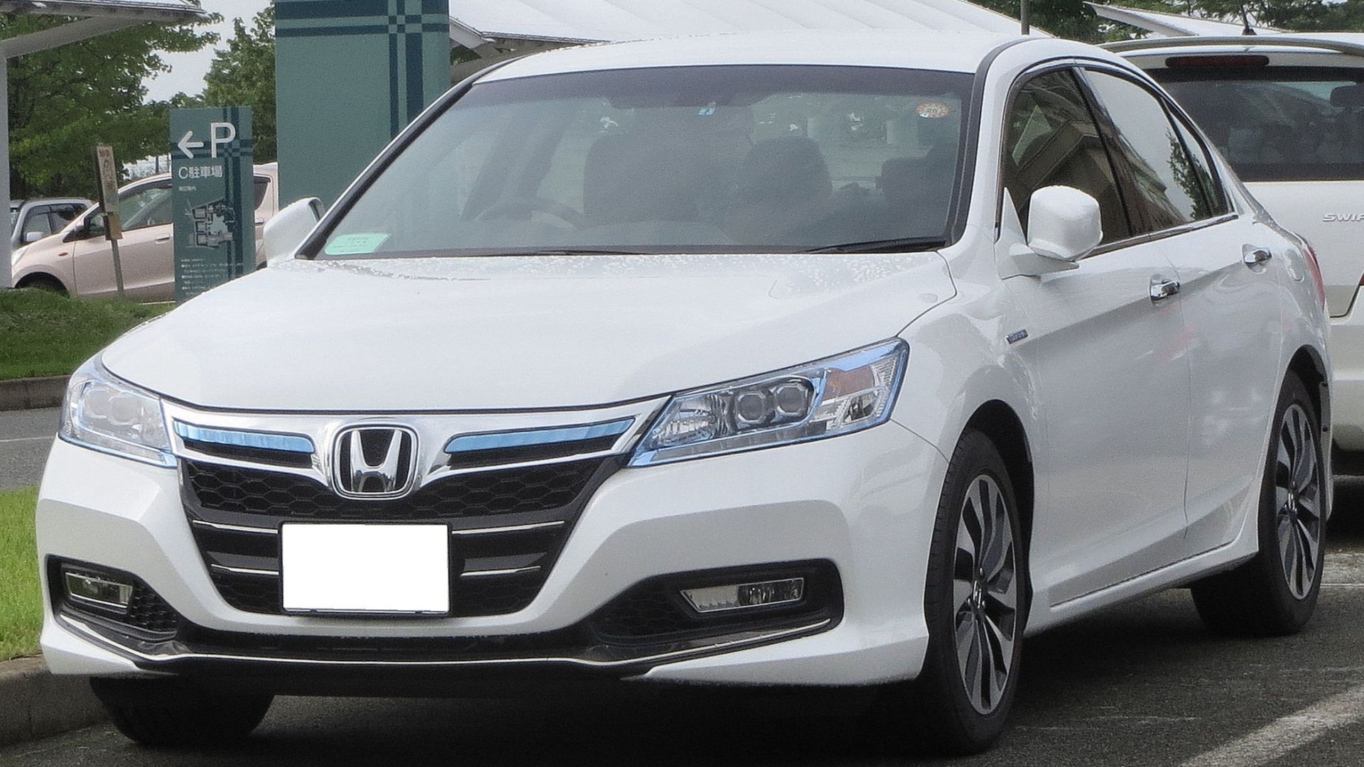 File:Honda Accord Hybrid CR6.JPG