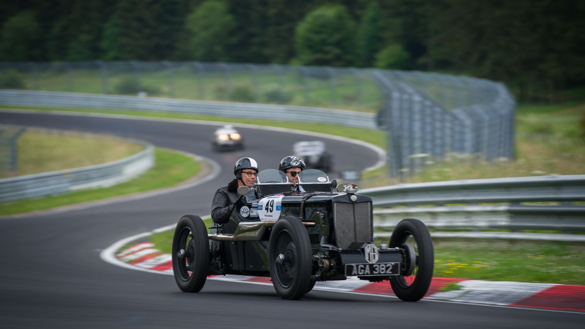 File:Vintage Cars und Prewars auf der Nürburgring Nordschleife 2018.jpg