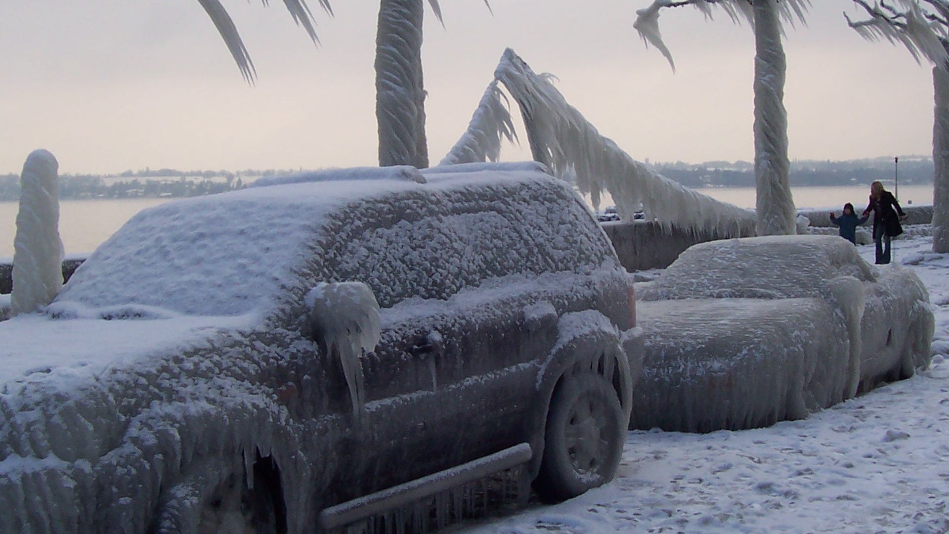 File:Versoix, Frozen car due to