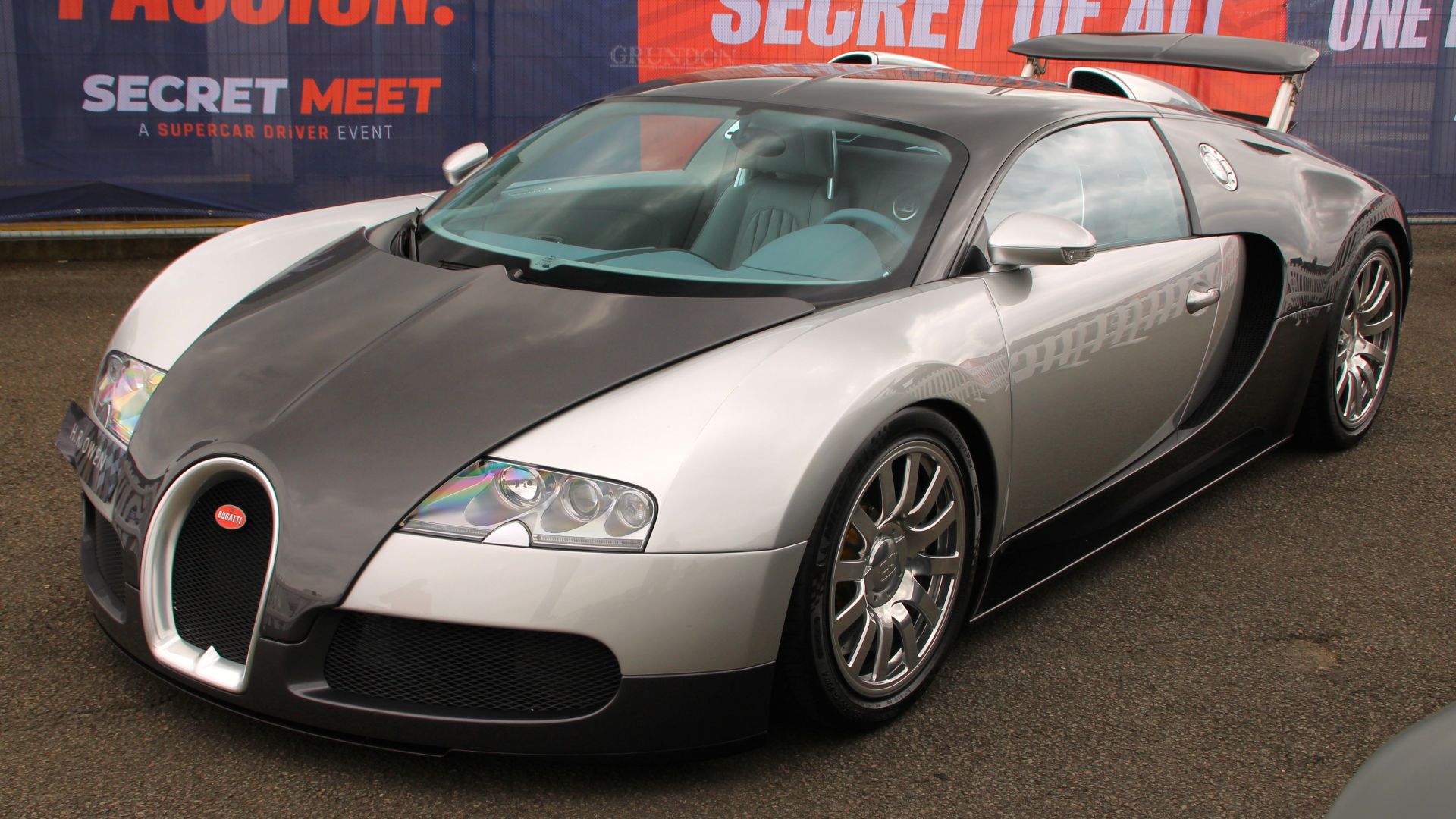 File:2008 Bugatti Veyron 16.4 SCD24.jpg