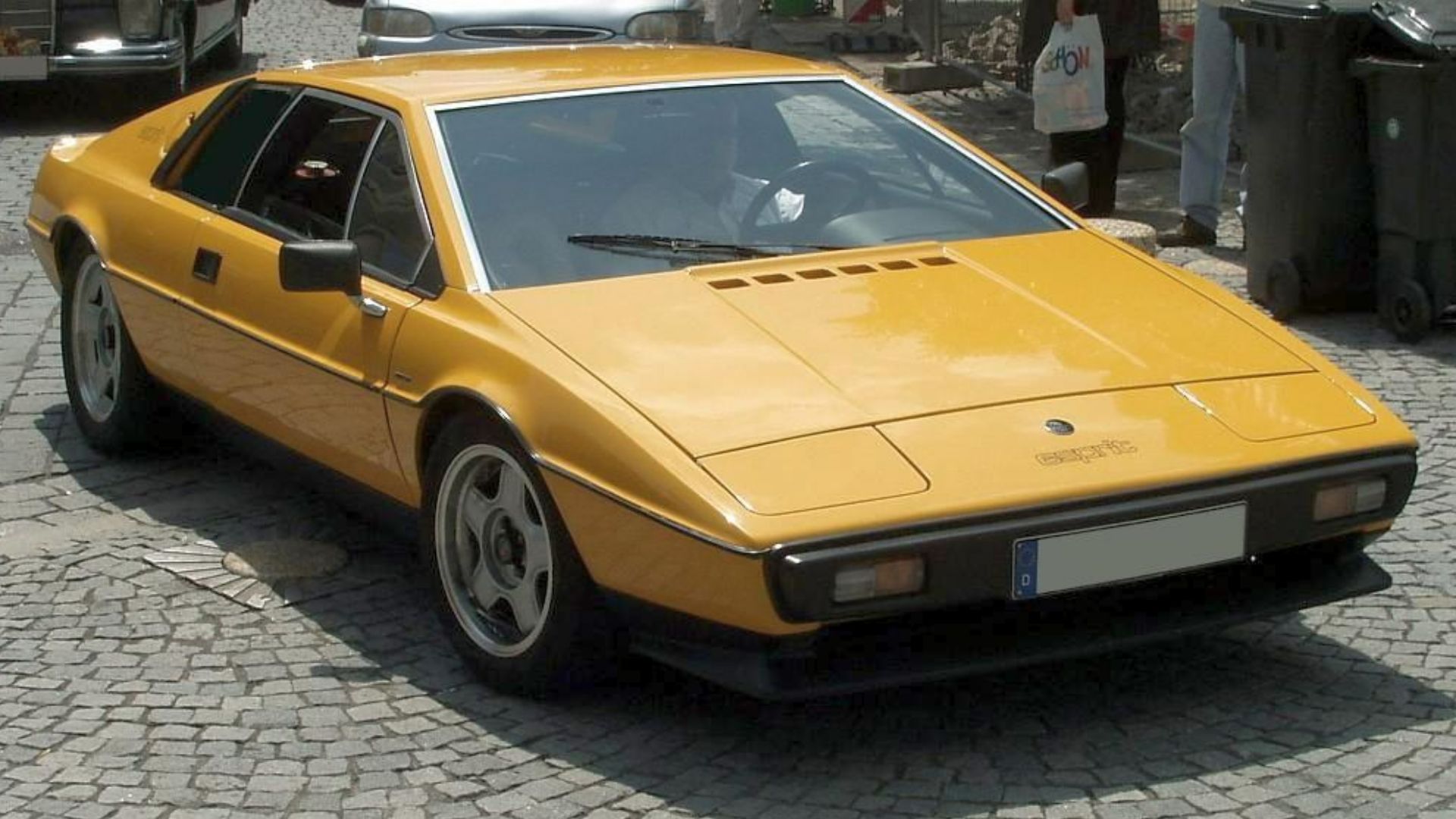 File:Lotus Esprit.JPG