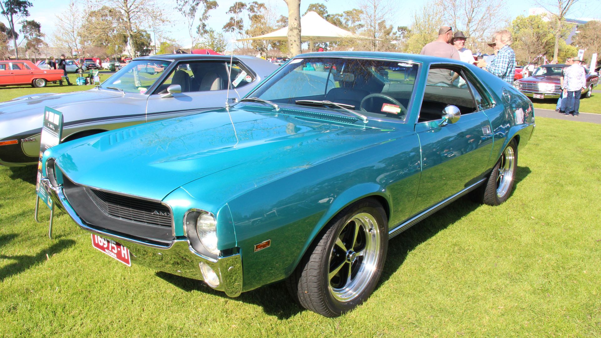 File:1969 AMC AMX 2 door Coupe (21503895464).jpg