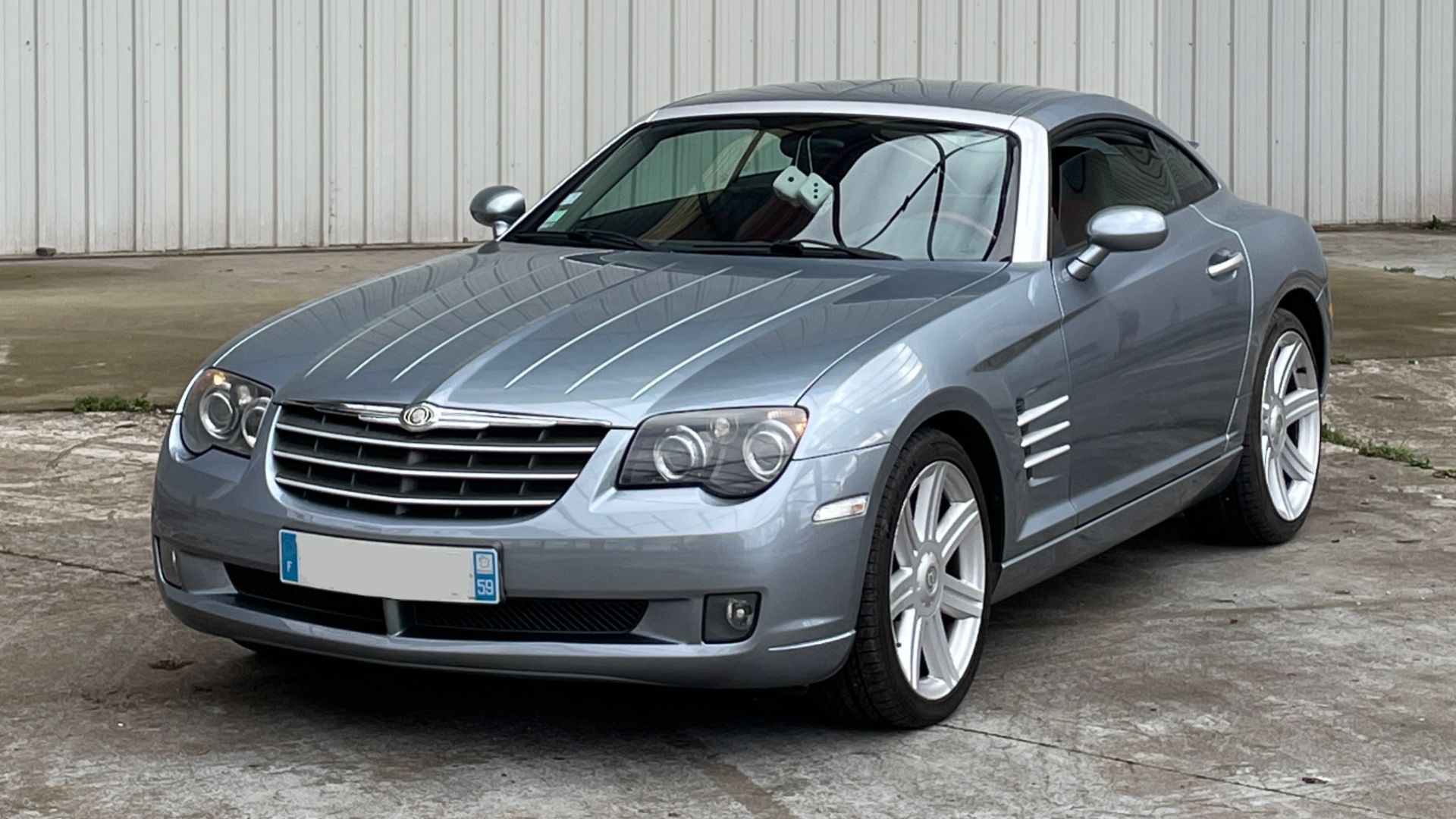File:Chrysler Crossfire Limited Premium.jpg