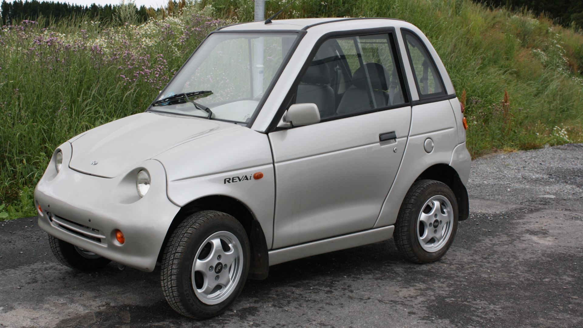 File:Reva i silver.jpg