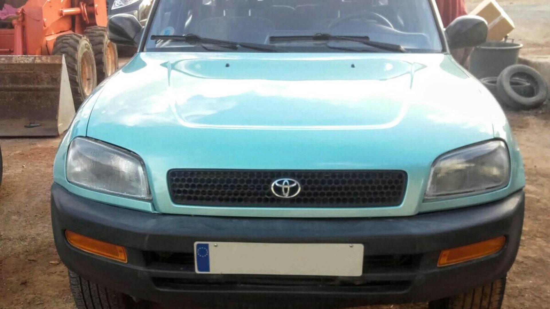 File:Rav 4 1997.jpg