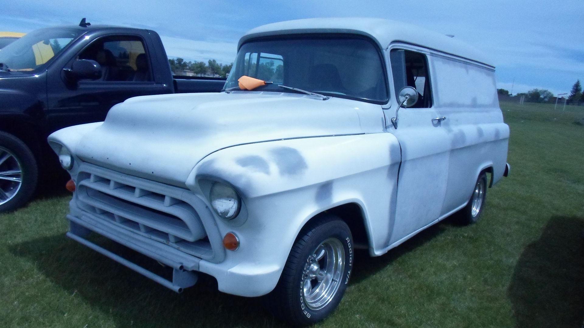 File:1957 Chevrolet panel van (7461906796).jpg