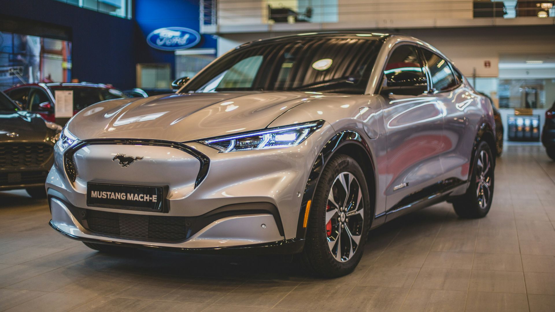 silver bmw m 3 coupe