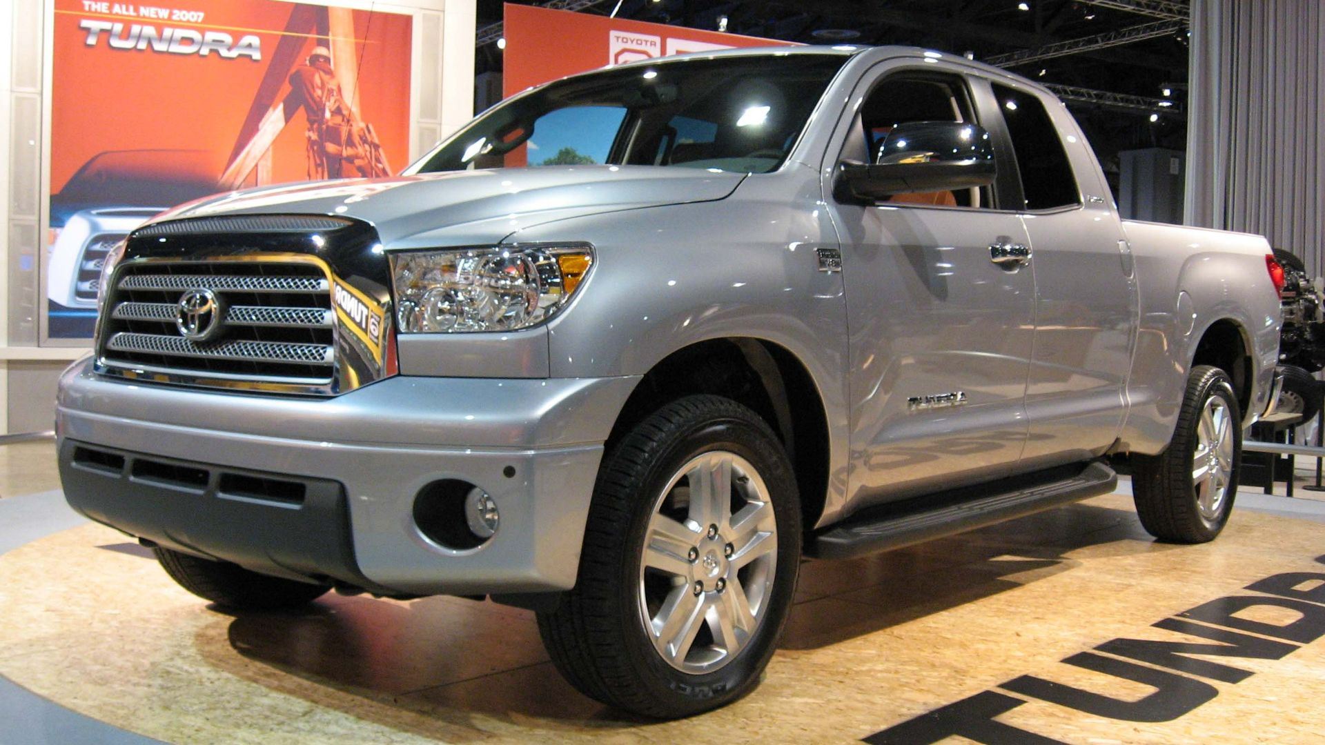 File:2007-Toyota-Tundra-DC-1.jpg