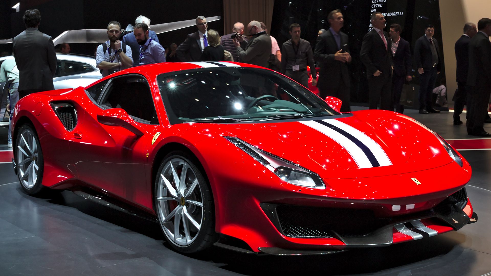 File:Ferrari 488 Pista Genf 2018.jpg