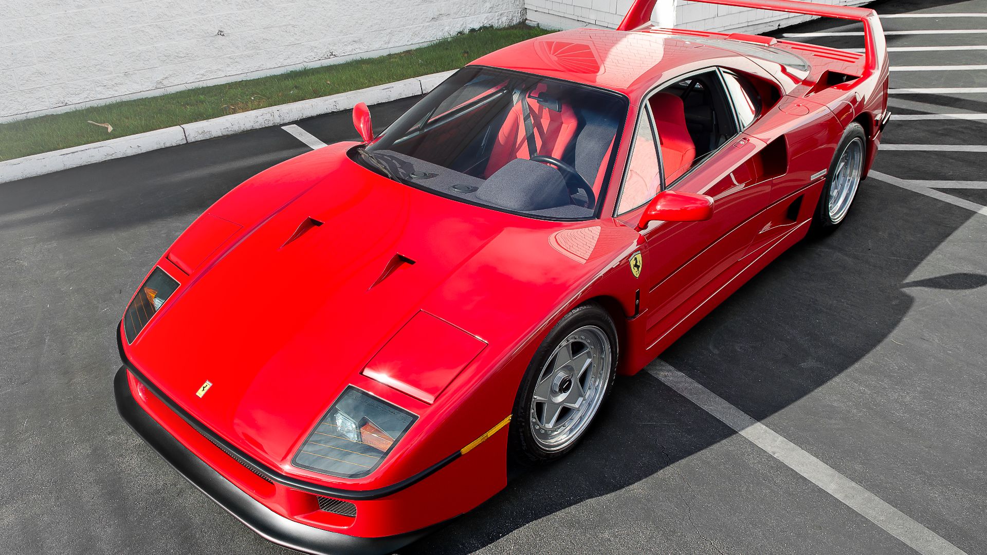 File:Ferrari F40 (14368683508).jpg