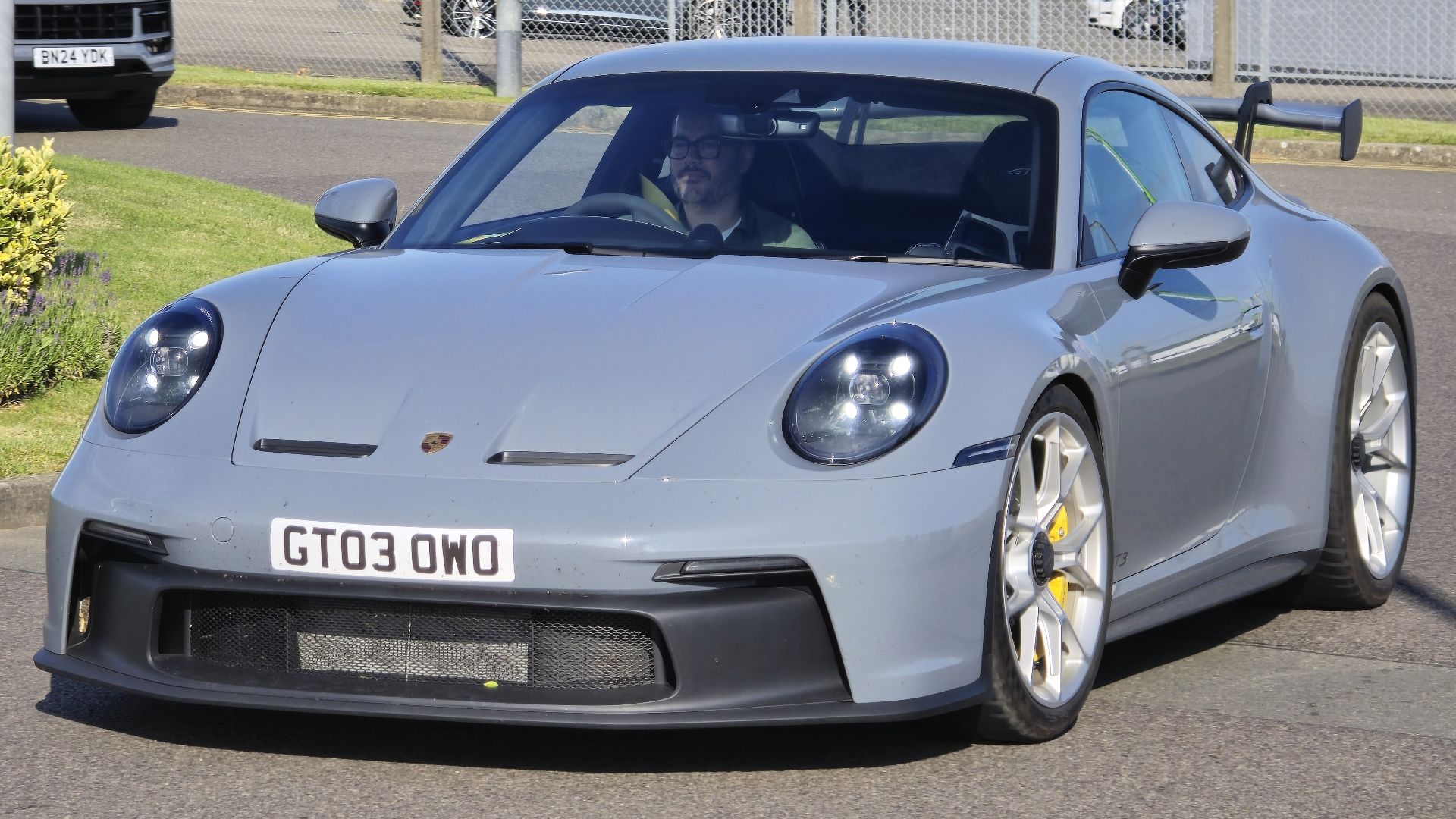 File:2024 Porsche 911 GT3 SCD 24.jpg