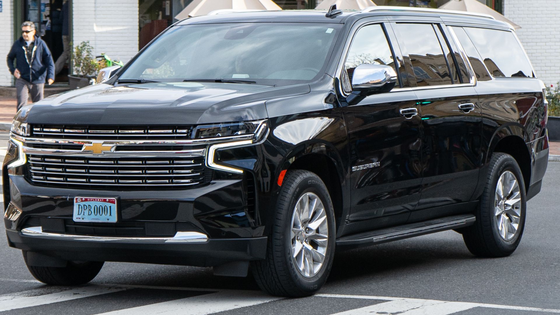 File:Chevrolet Suburban (GMTT1XX) Washington DC Metro Area, USA.jpg