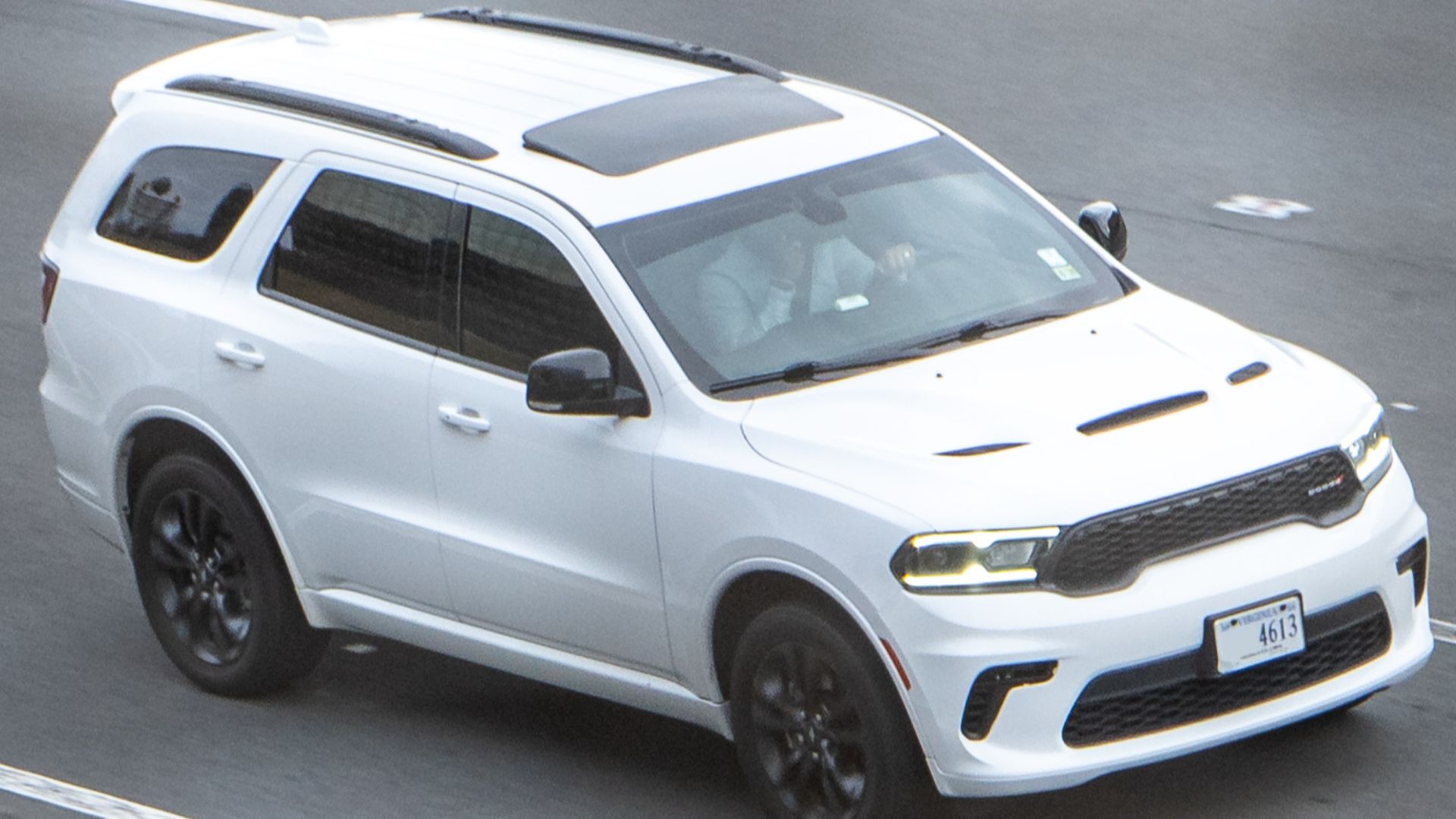 File:Dodge Durango RT(WD) Washington DC Metro Area, USA.jpg