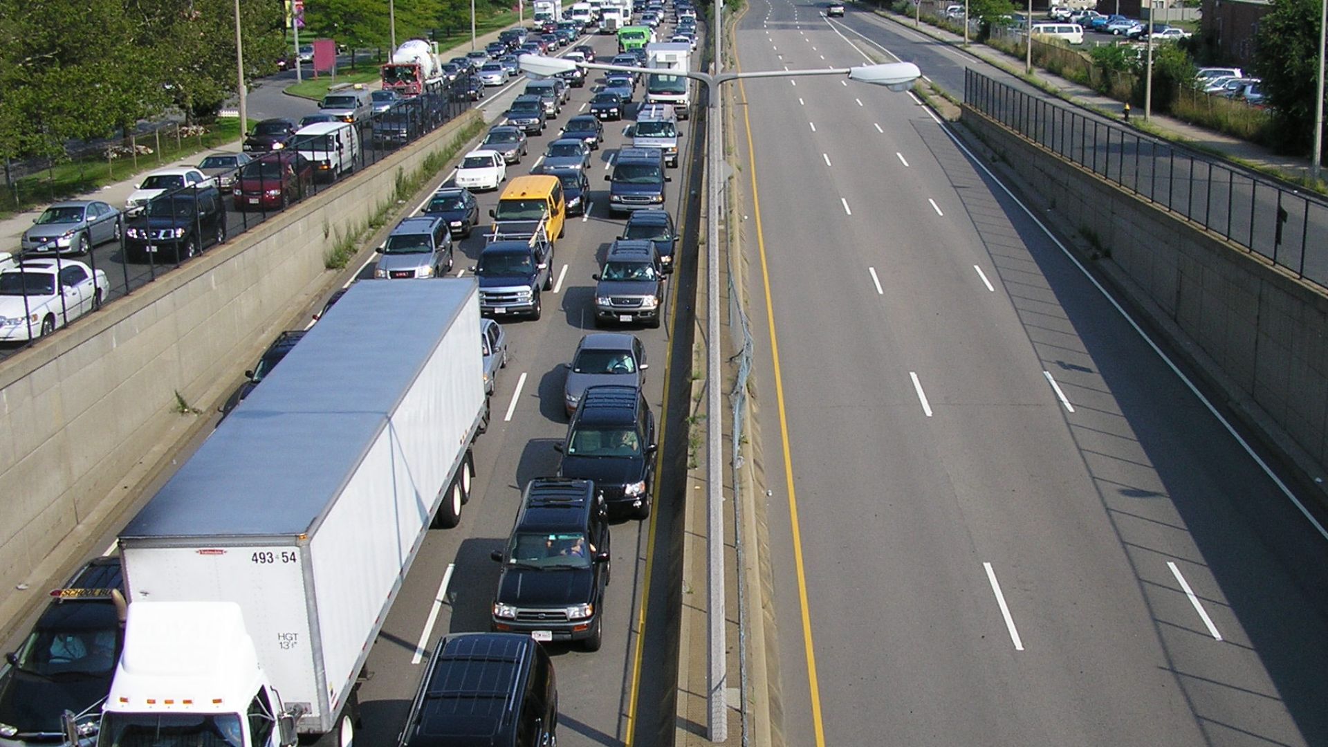 File:MA Route 99.JPG