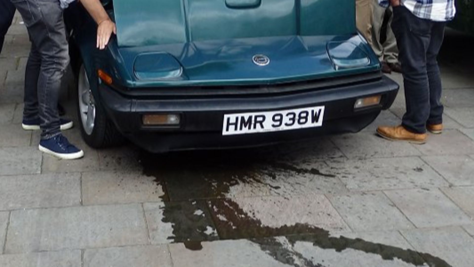 File:Sprung a leak.jpg