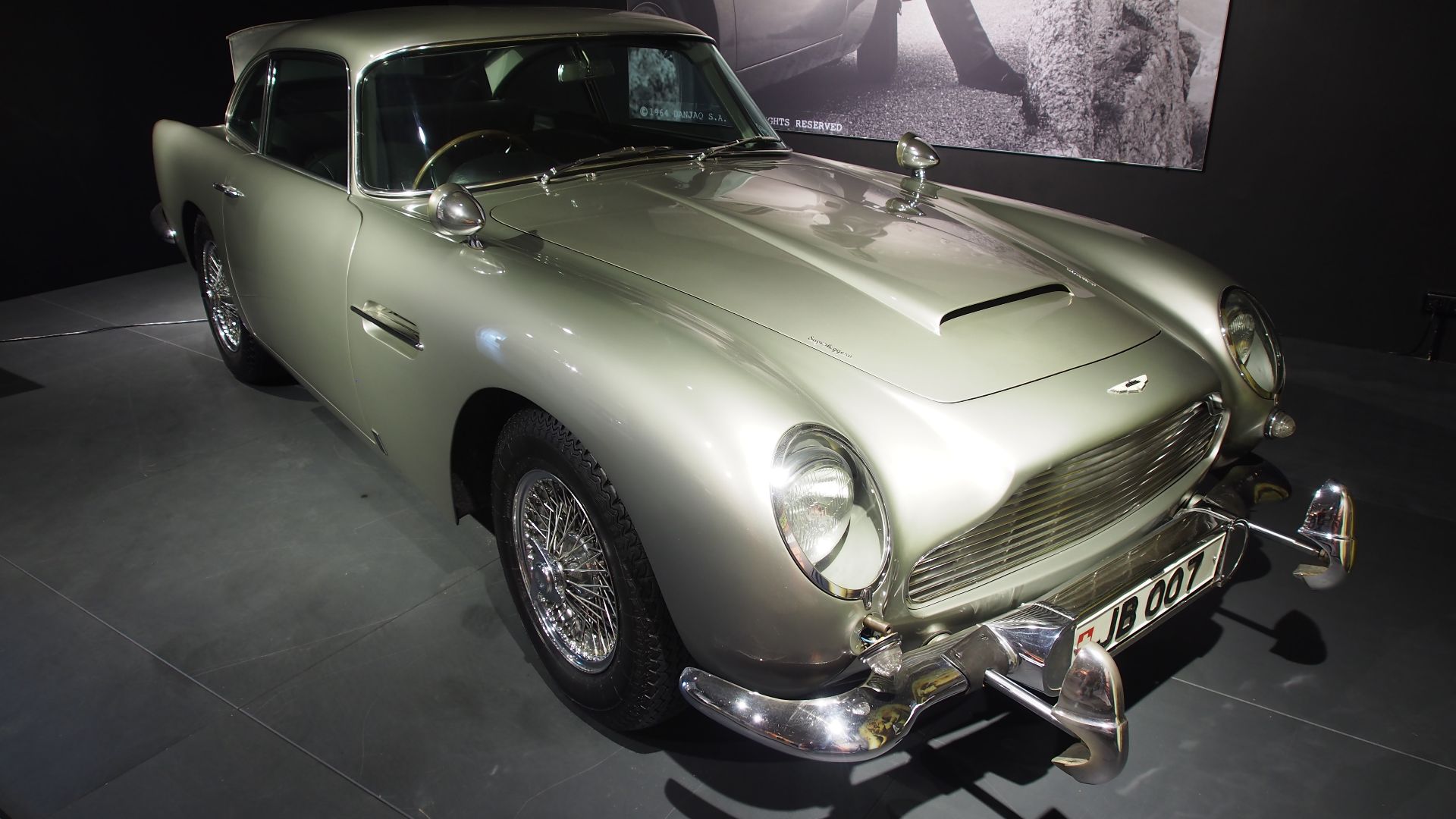 File:1964 Aston Martin DB5 James Bond photo5.JPG