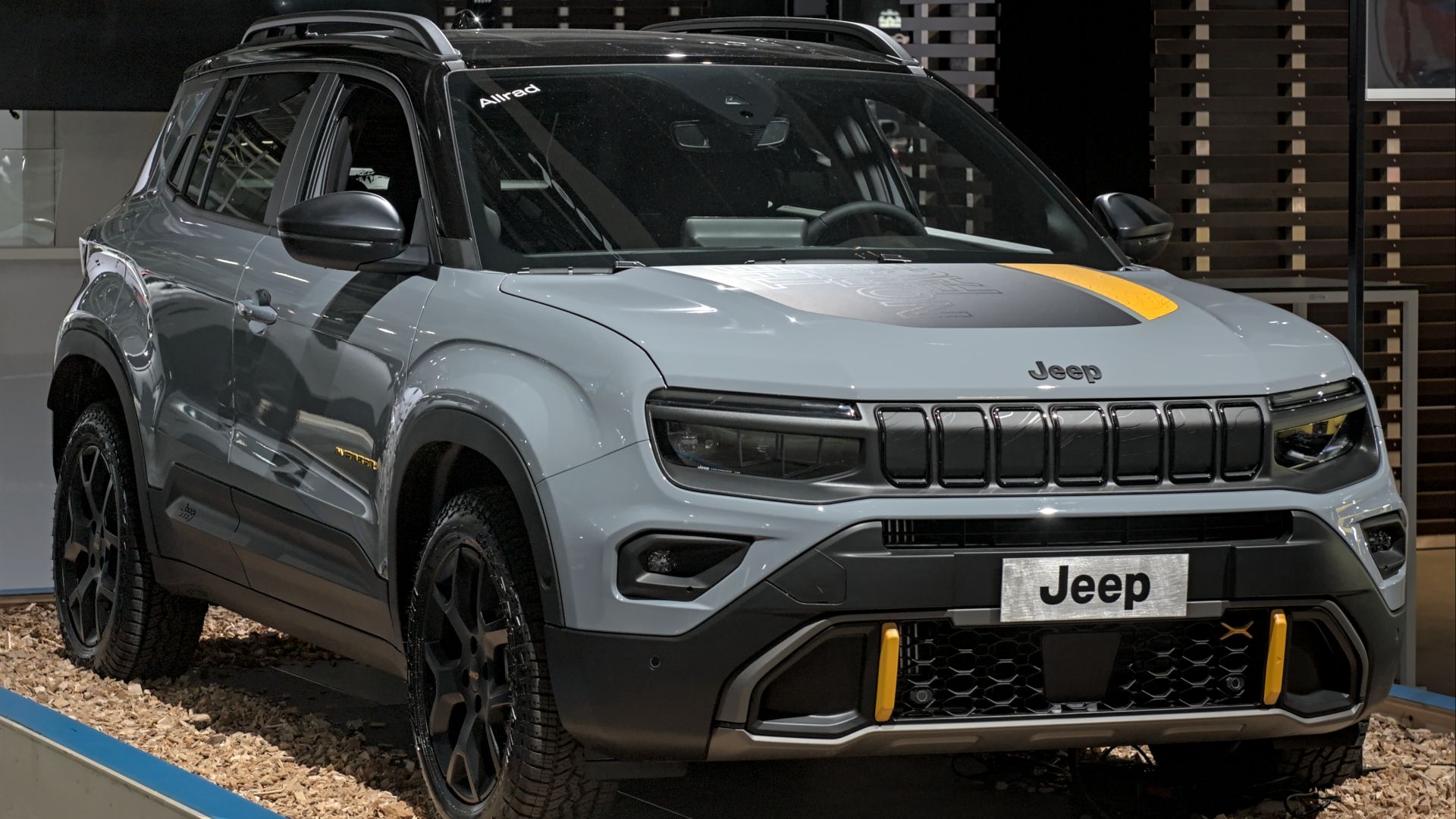 File:Jeep Avenger 4xe The North Face Edition Auto Zuerich 2024 DSC 6154.jpg