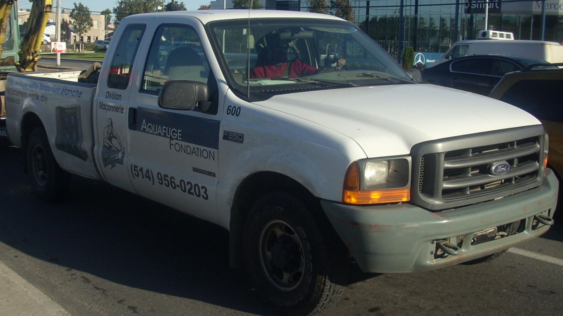 File:Ford F-350 Super Duty Extended.JPG