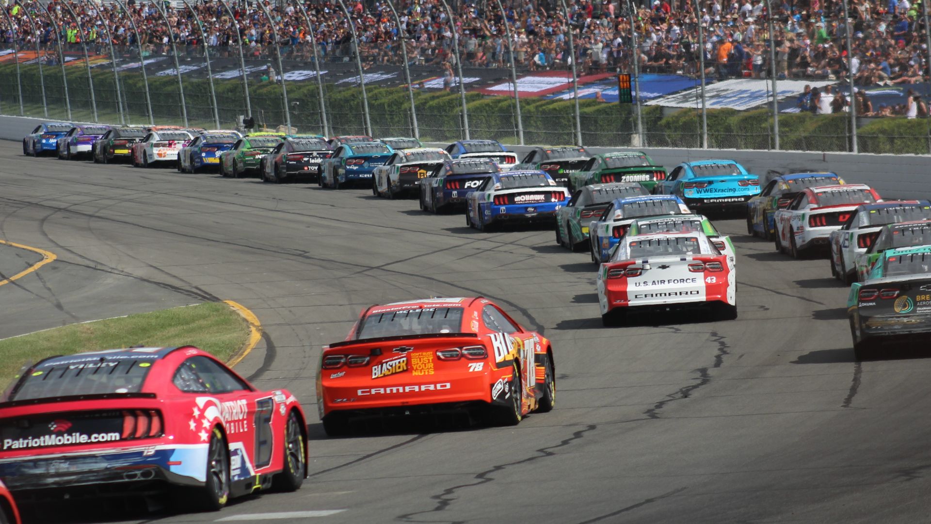 File:Race restart pocono (53078571290).jpg