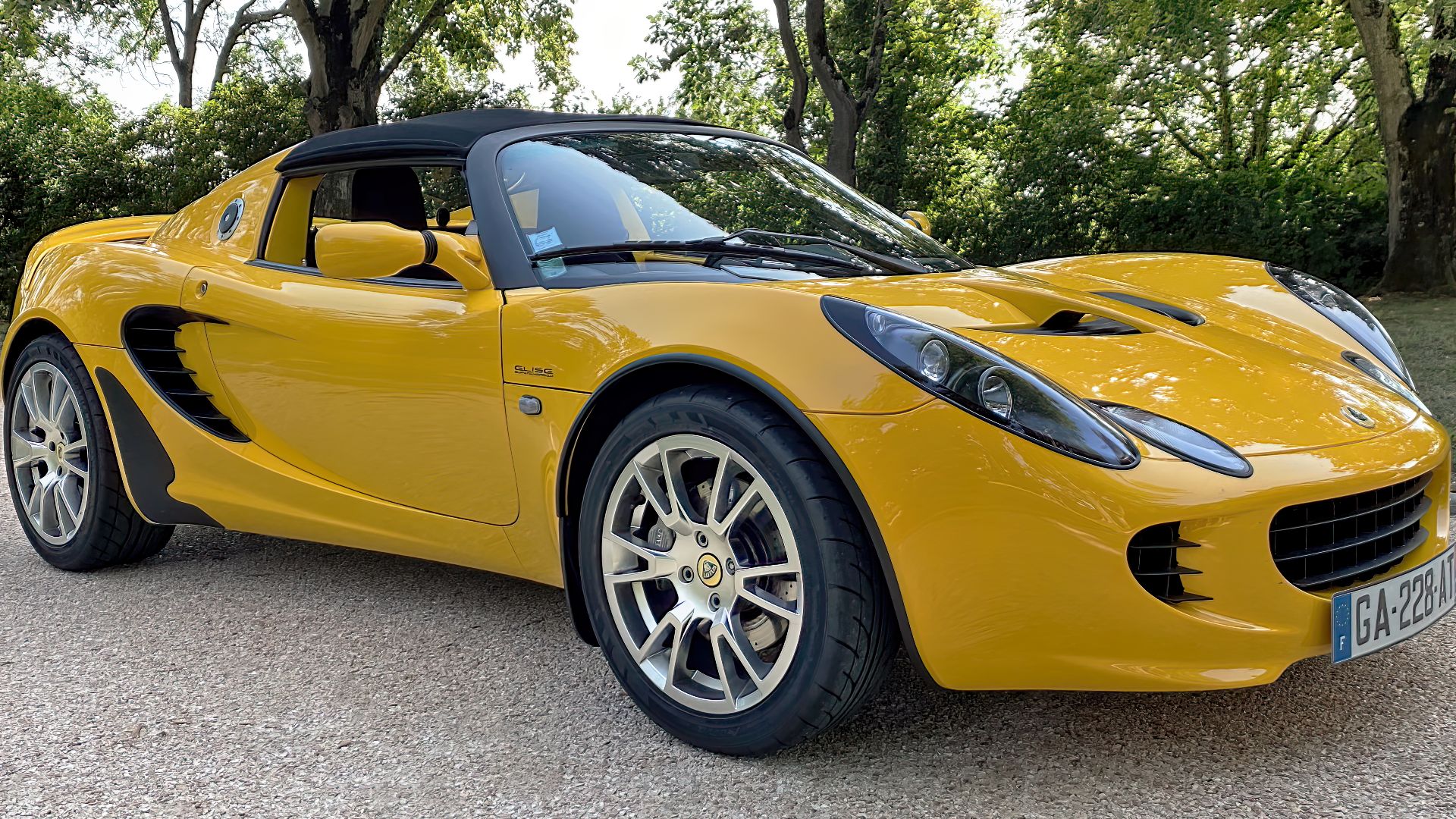 File:(Series 2) Lotus Elise (type 111) version SC (SuperCharged) 2009.jpg