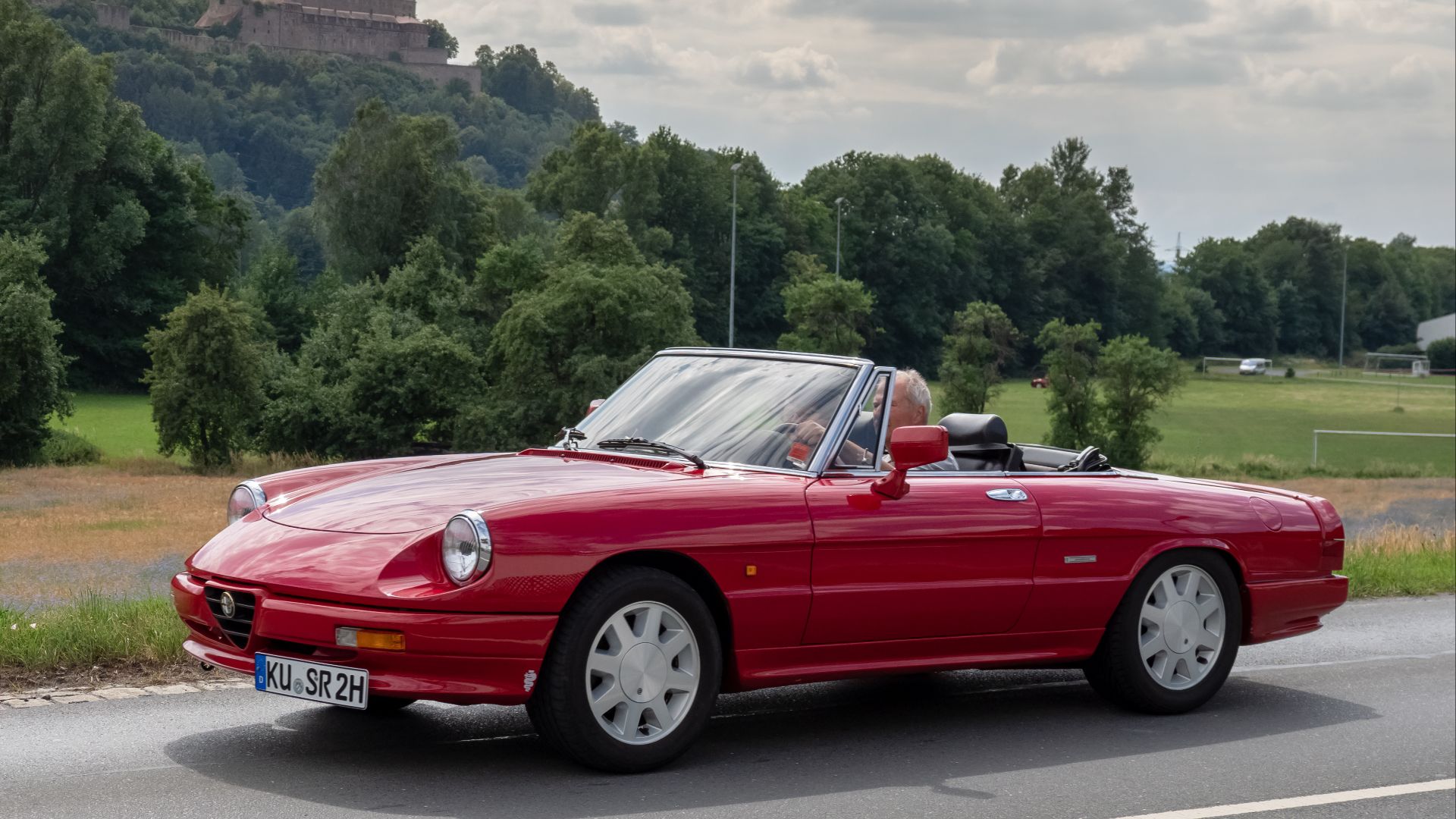 File:Alfa Romeo Spider P6170587.jpg