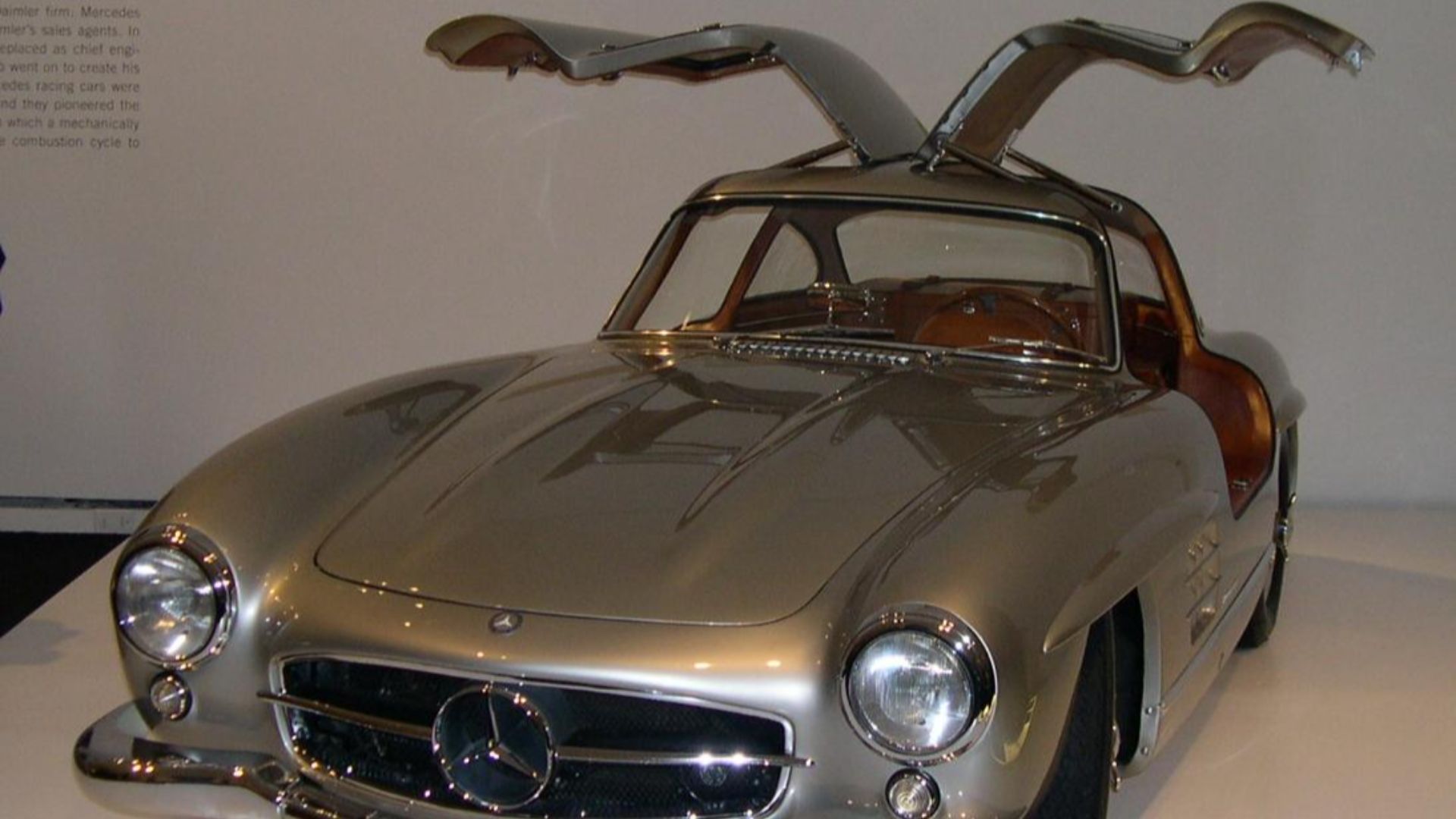 File:1955 Mercedes-Benz 300SL Gullwing Coupe 34.jpg