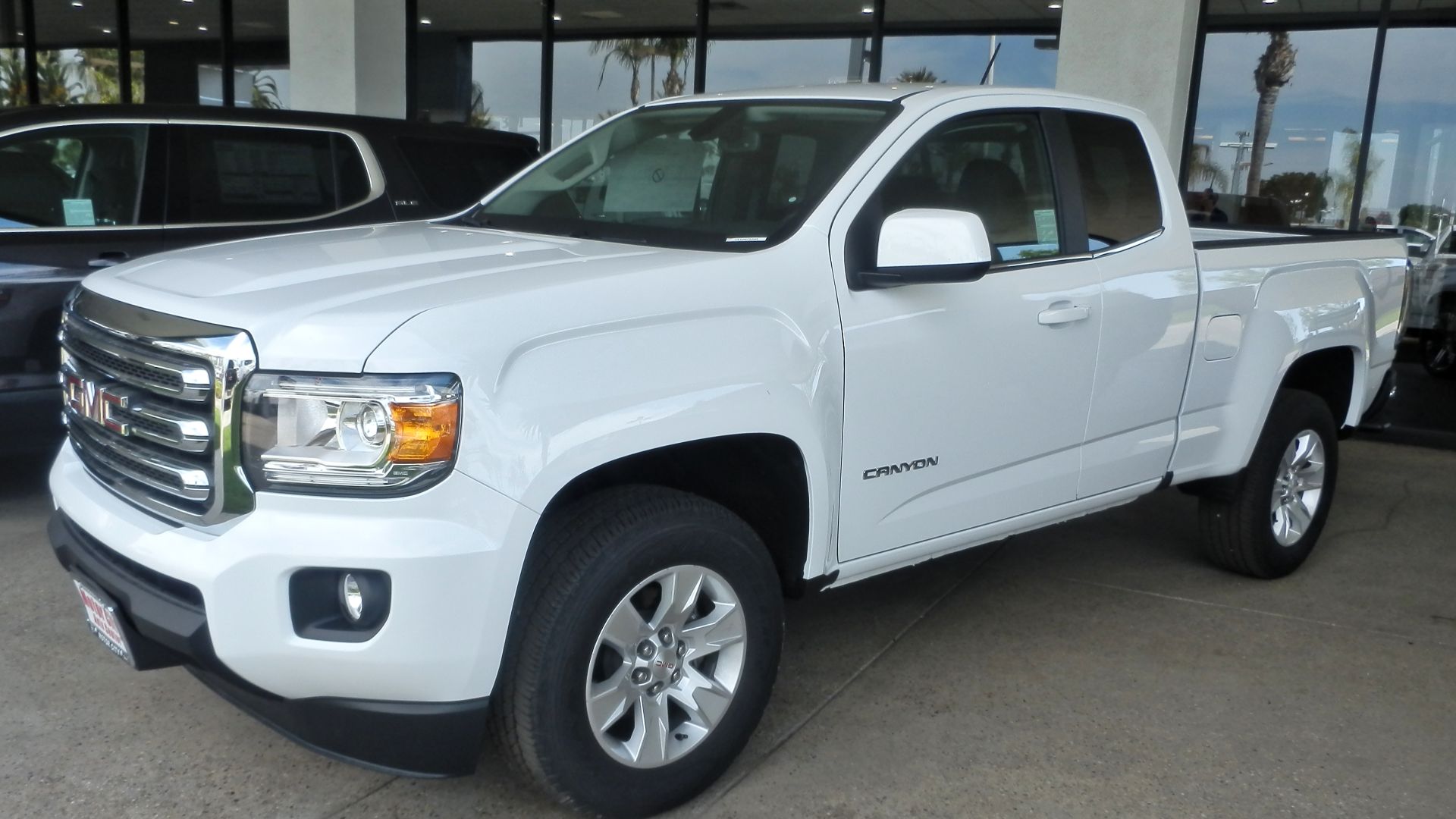 File:GMC Canyon P4250781.jpg